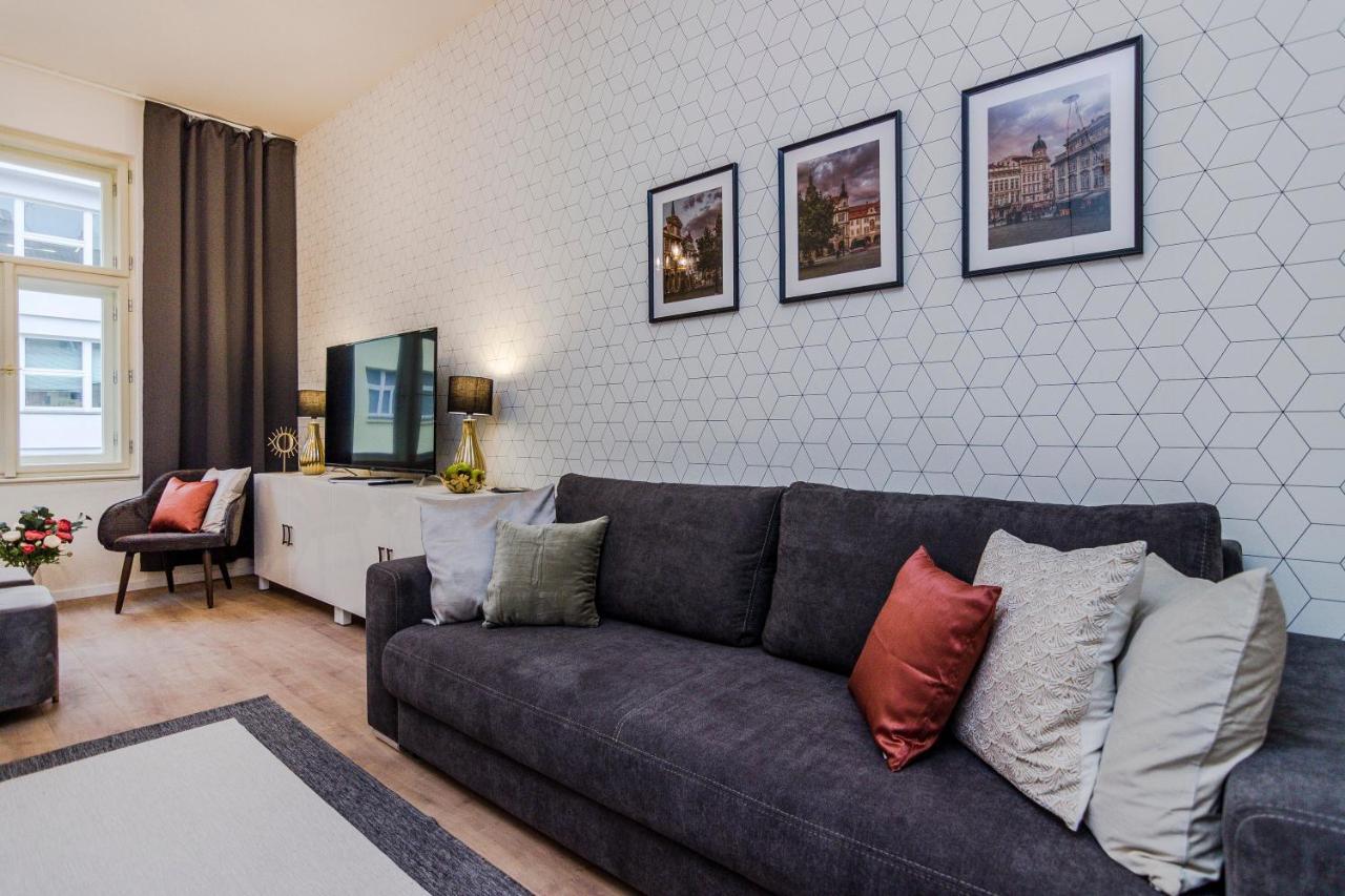 Royal Apartments Prague By Michal&Friends エクステリア 写真